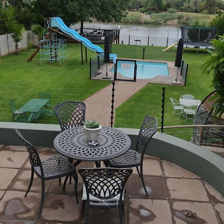 Moonriver Guesthouse Upington Exteriör bild
