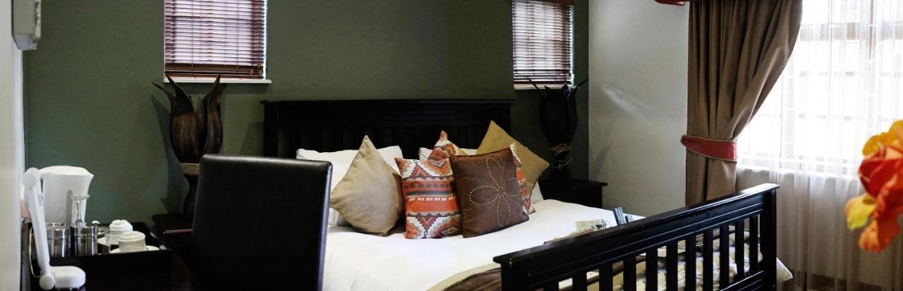 Moonriver Guesthouse Upington Exteriör bild