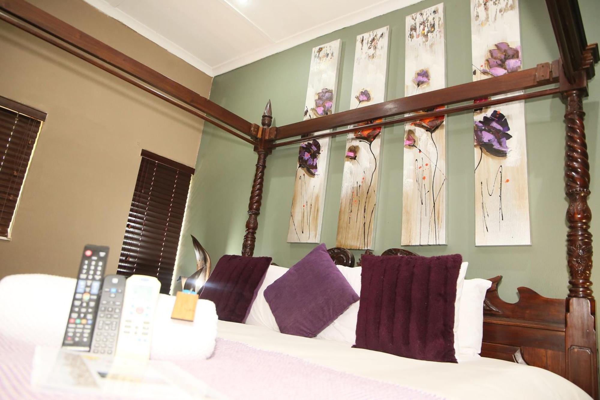 Moonriver Guesthouse Upington Exteriör bild
