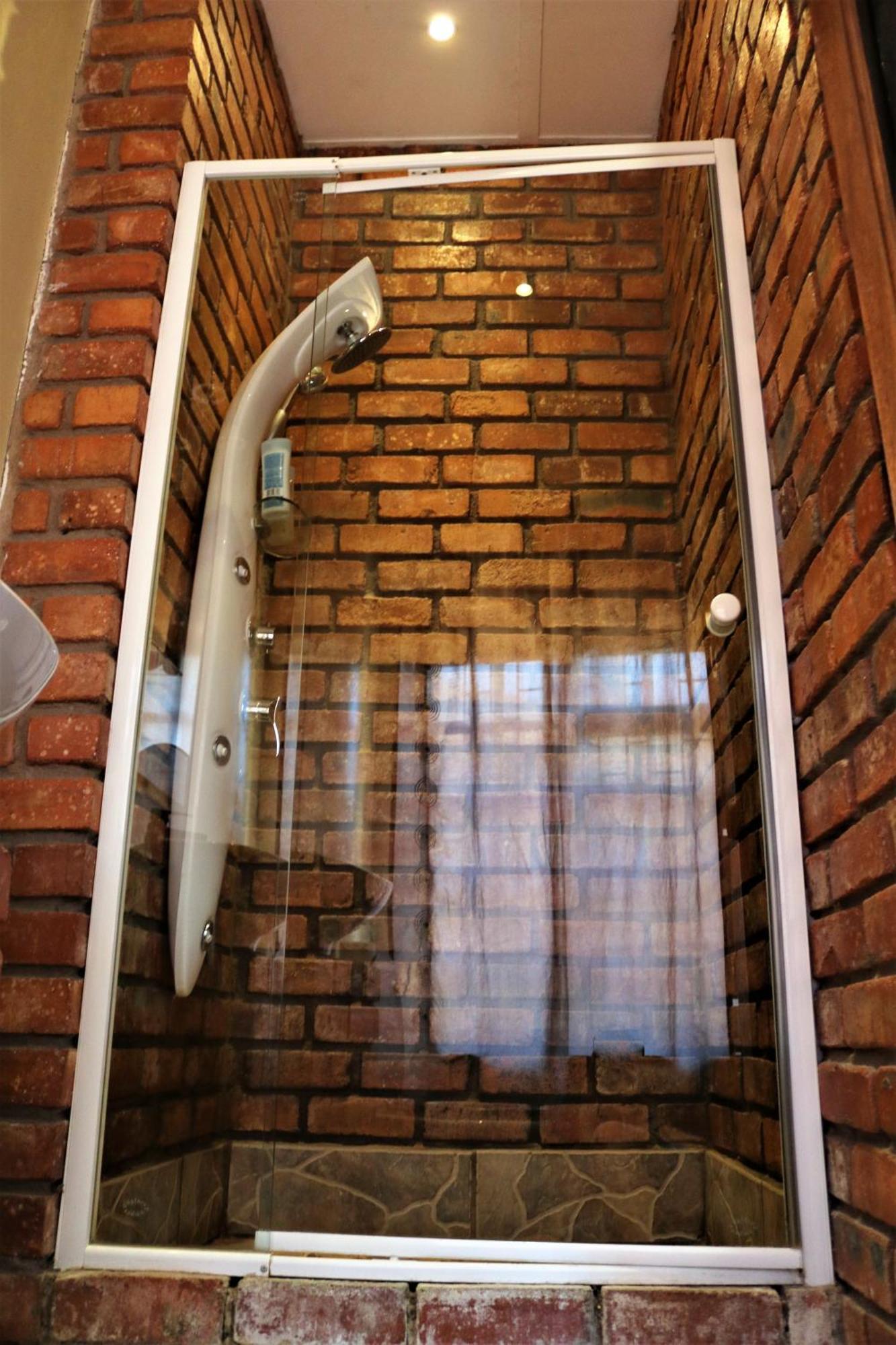 Moonriver Guesthouse Upington Exteriör bild
