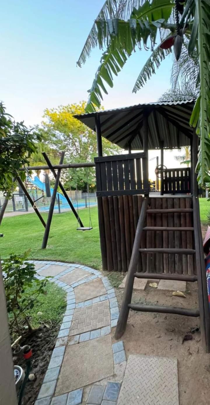 Moonriver Guesthouse Upington Exteriör bild
