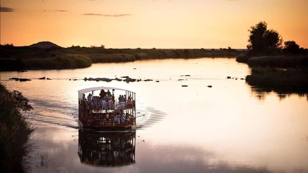 Moonriver Guesthouse Upington Exteriör bild